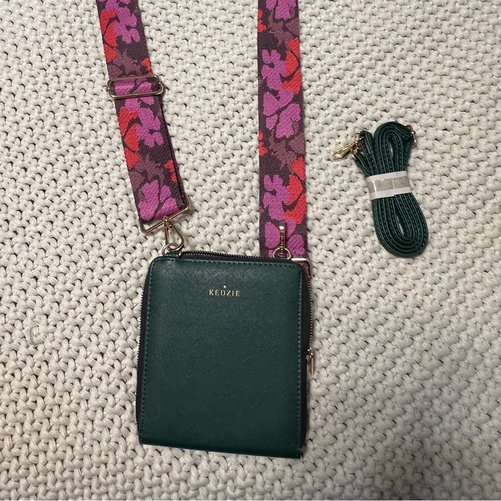 NWT - Kedzie Best Little Bag Crosssbody Purse - Emerald and guitar strap